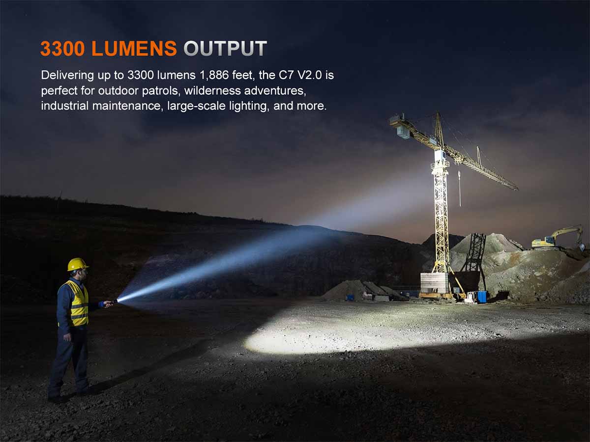 Fenix C7 V2.0 Rechargeable Flashlight - Image 3