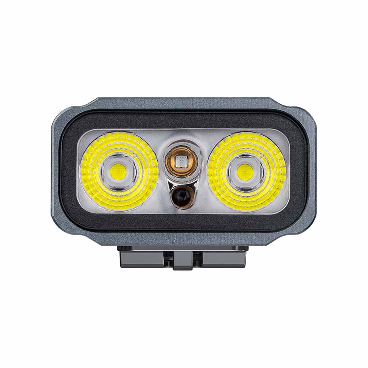 Fenix E06R Rechargeable EDC Flashlight - Image 4