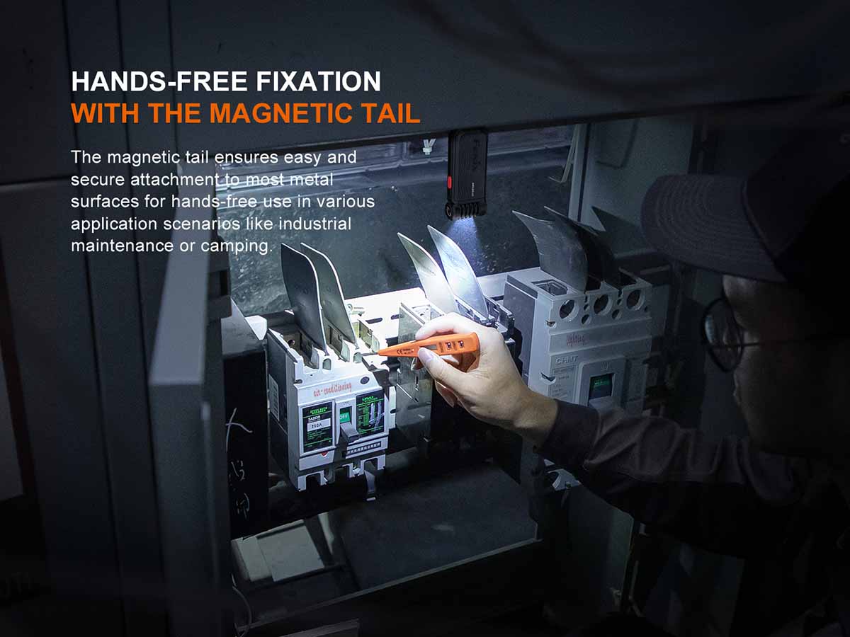 Fenix SW05R-RED Clip On Flashlight with Red Light - Image 11