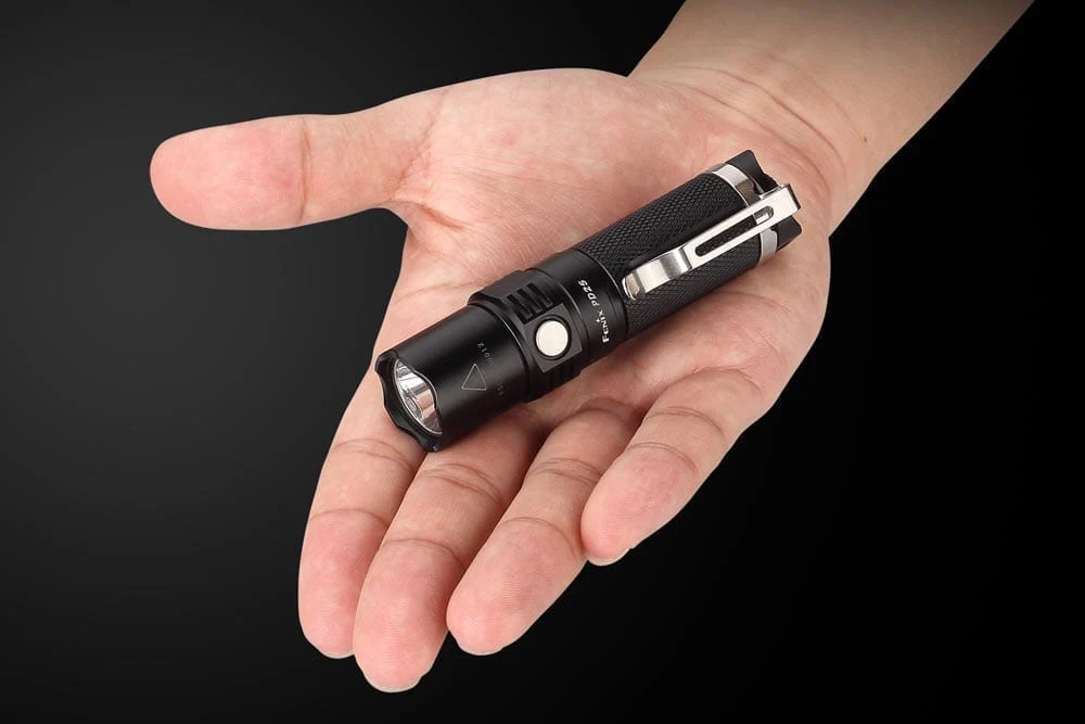 Fenix PD25 Flashlight - Image 4